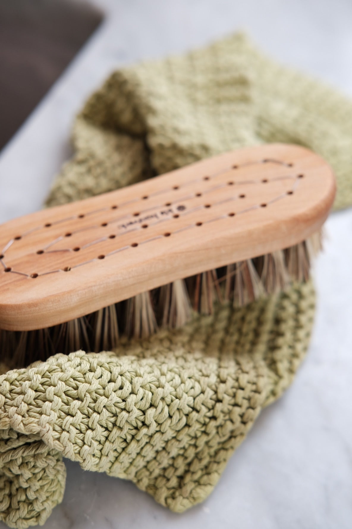 Brush • Root fruit • 12.5 cm