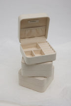 Smykkeæske • Rejseboks • Råhvid