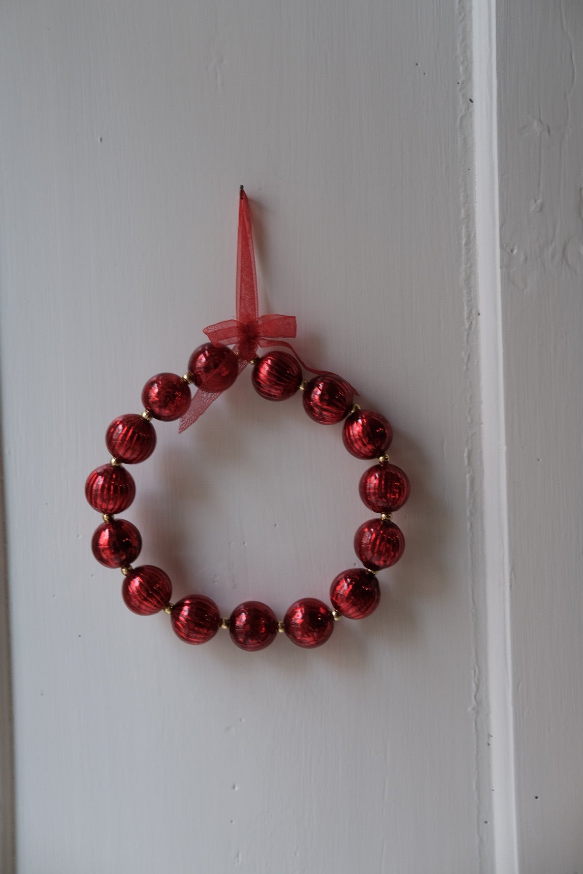 Julepynt • Dekoration • Rød Perle Krans • 15cm