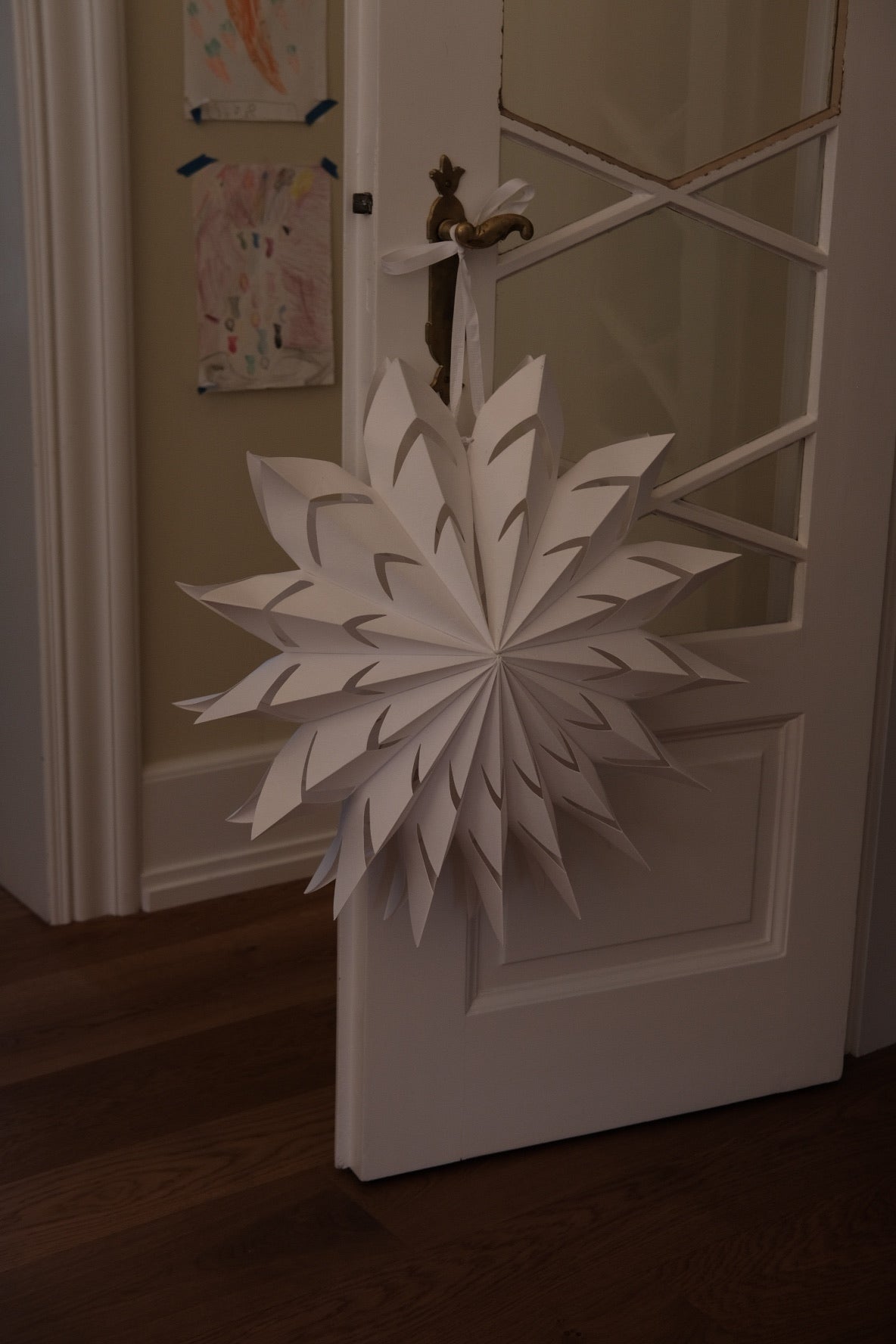 Julepynt • Papirstjerner • Stor Hvid Stjerne