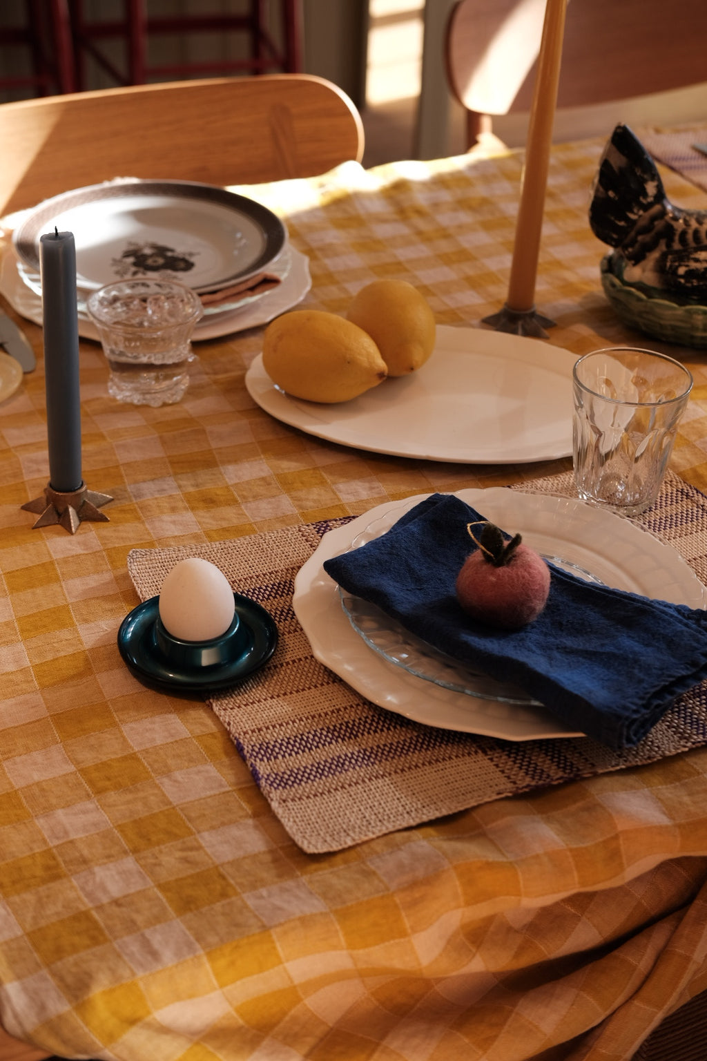 Heim Söhne petroleum egg cup with a smooth ceramic finish, designed for holding a single boiled egg.