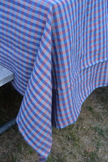 Tablecloth • Linen • 160 x 350 cm • Raisin Purple