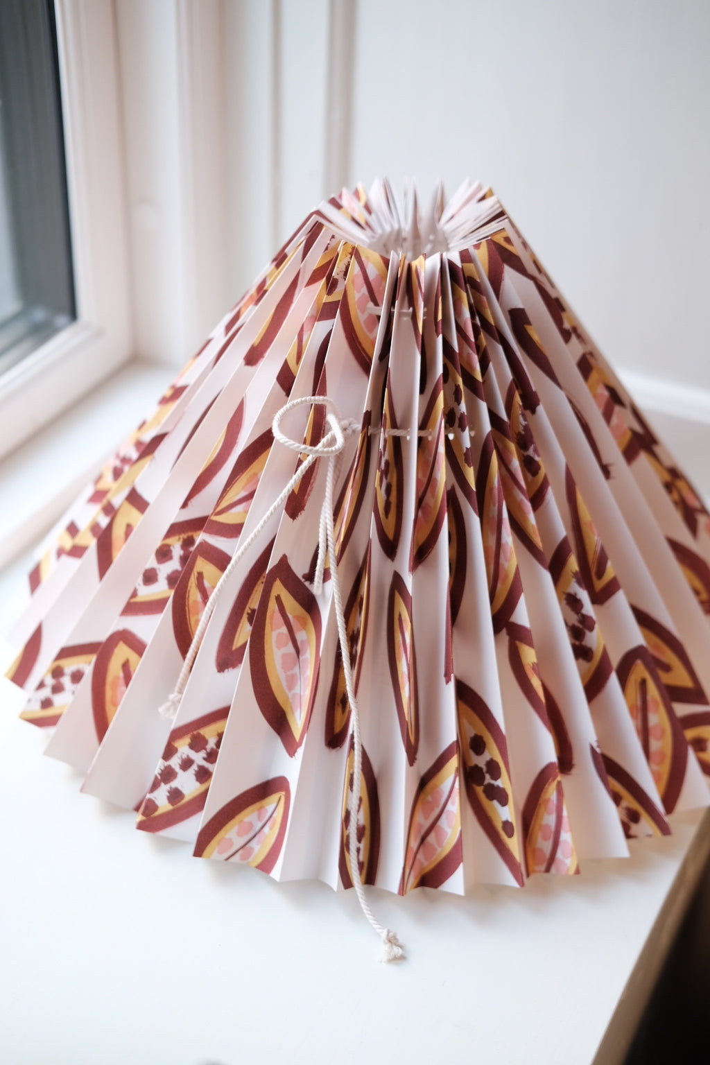 Lampeskærm • Håndlavet Plisseskærm • 26 cm • Papaya