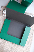 Arkivmappe • ELVO x DORA • Grøn