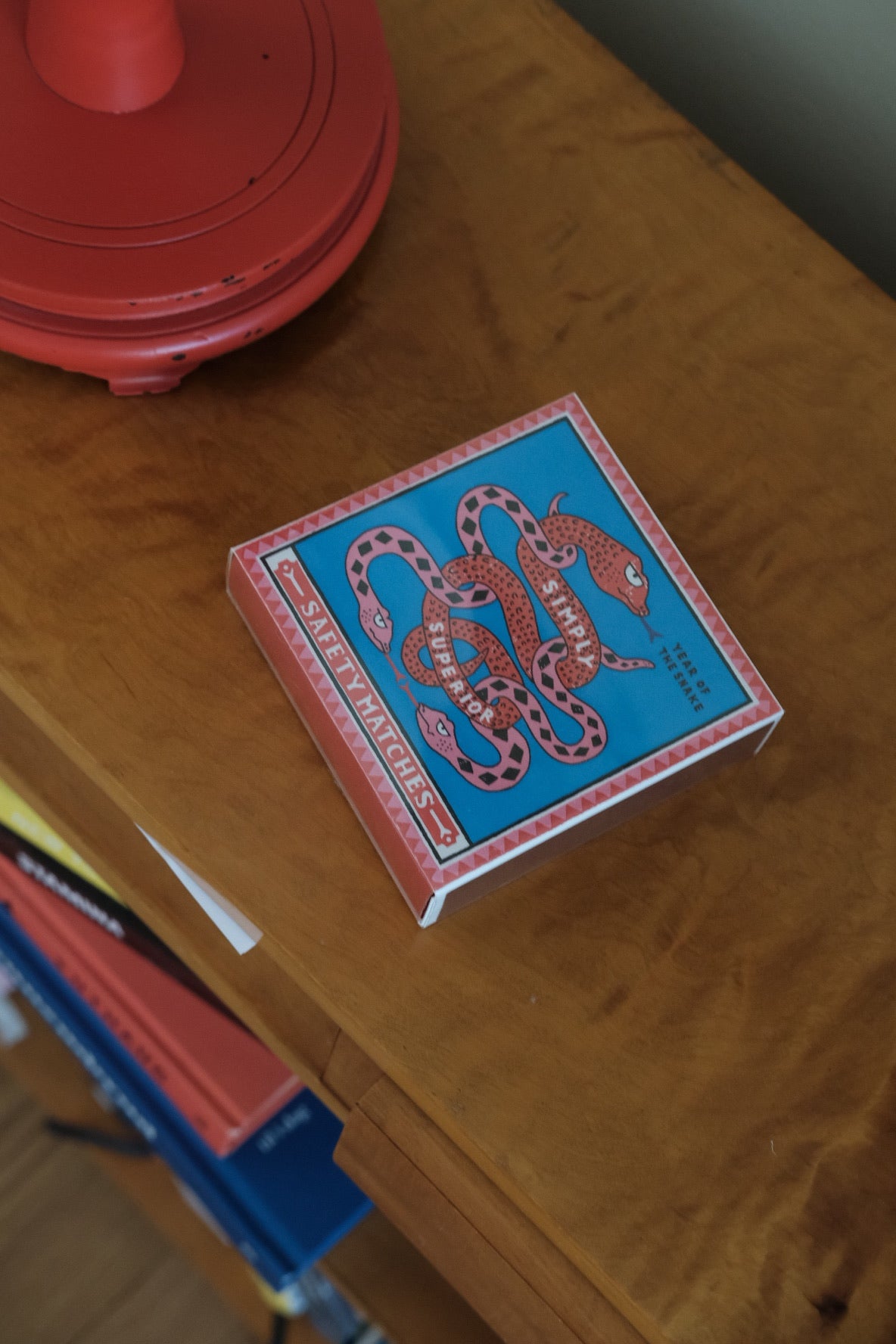 Tændstikker • Year of the Snake • Sendes ikke