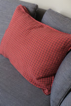 Pudevår • Hør • 50x70 cm • Røde og Navy Tern