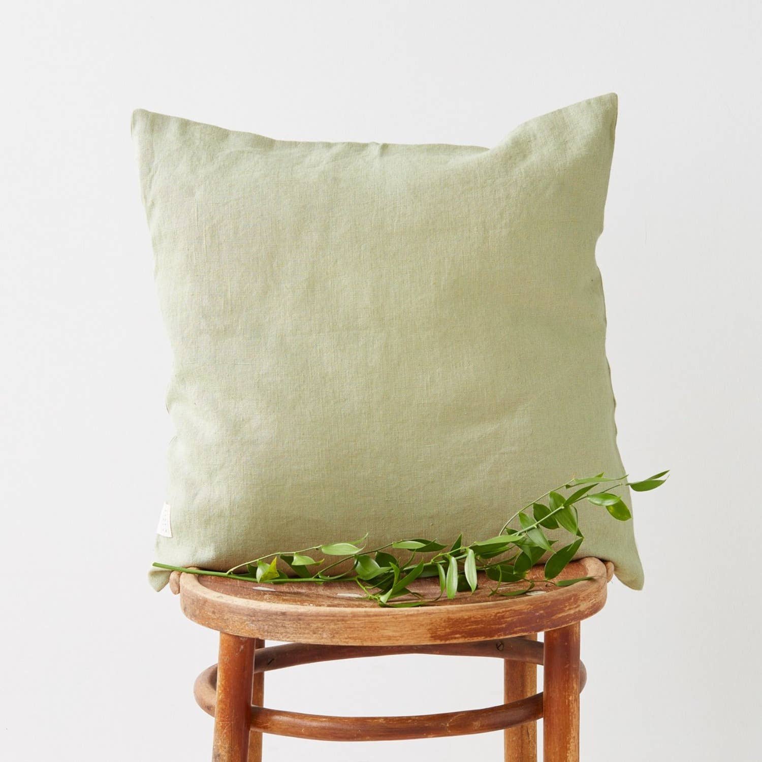 Pillowcase • Linen • Medium • Sage