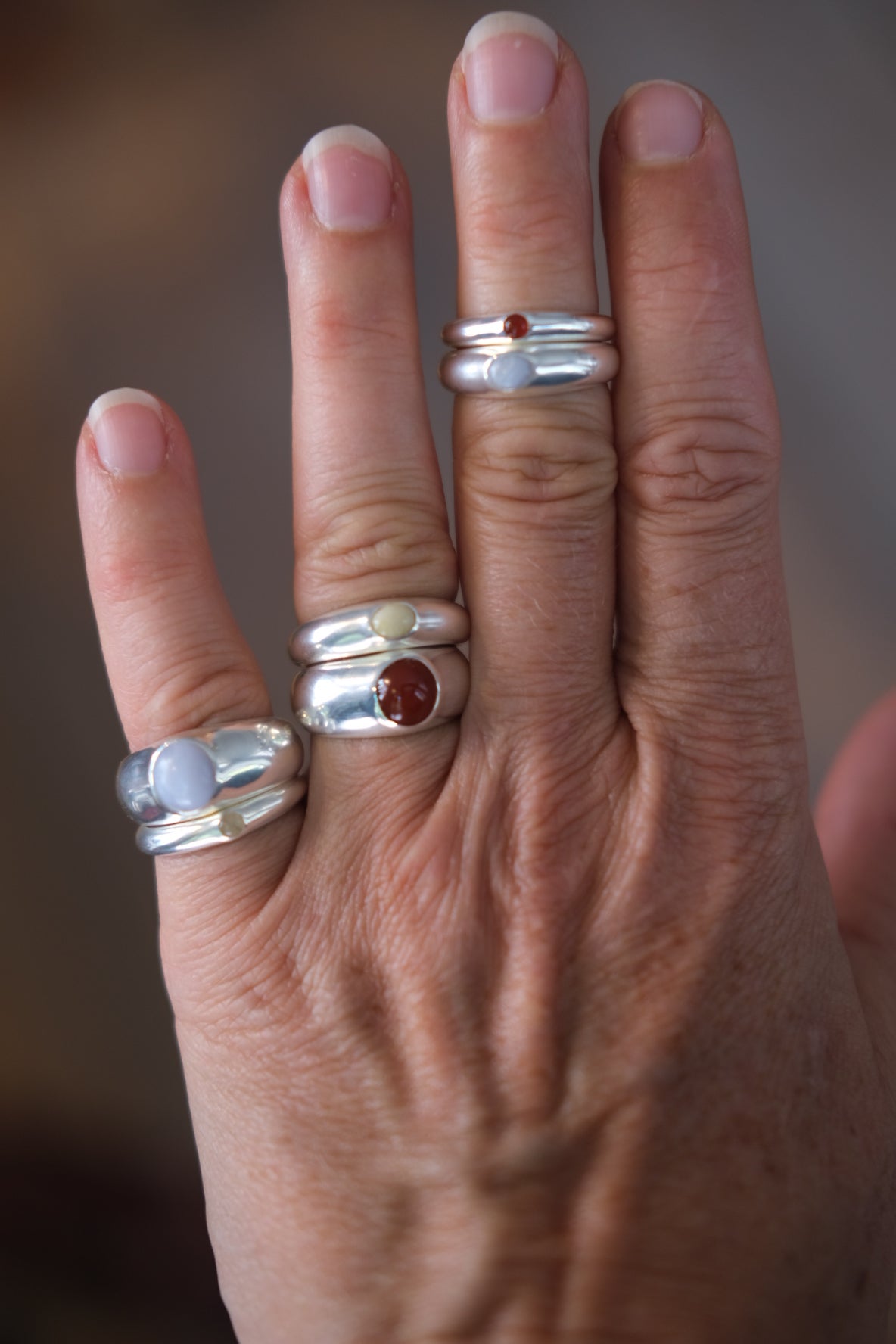 Fingerring • Tiny Signet • Sølv & Rød karneol