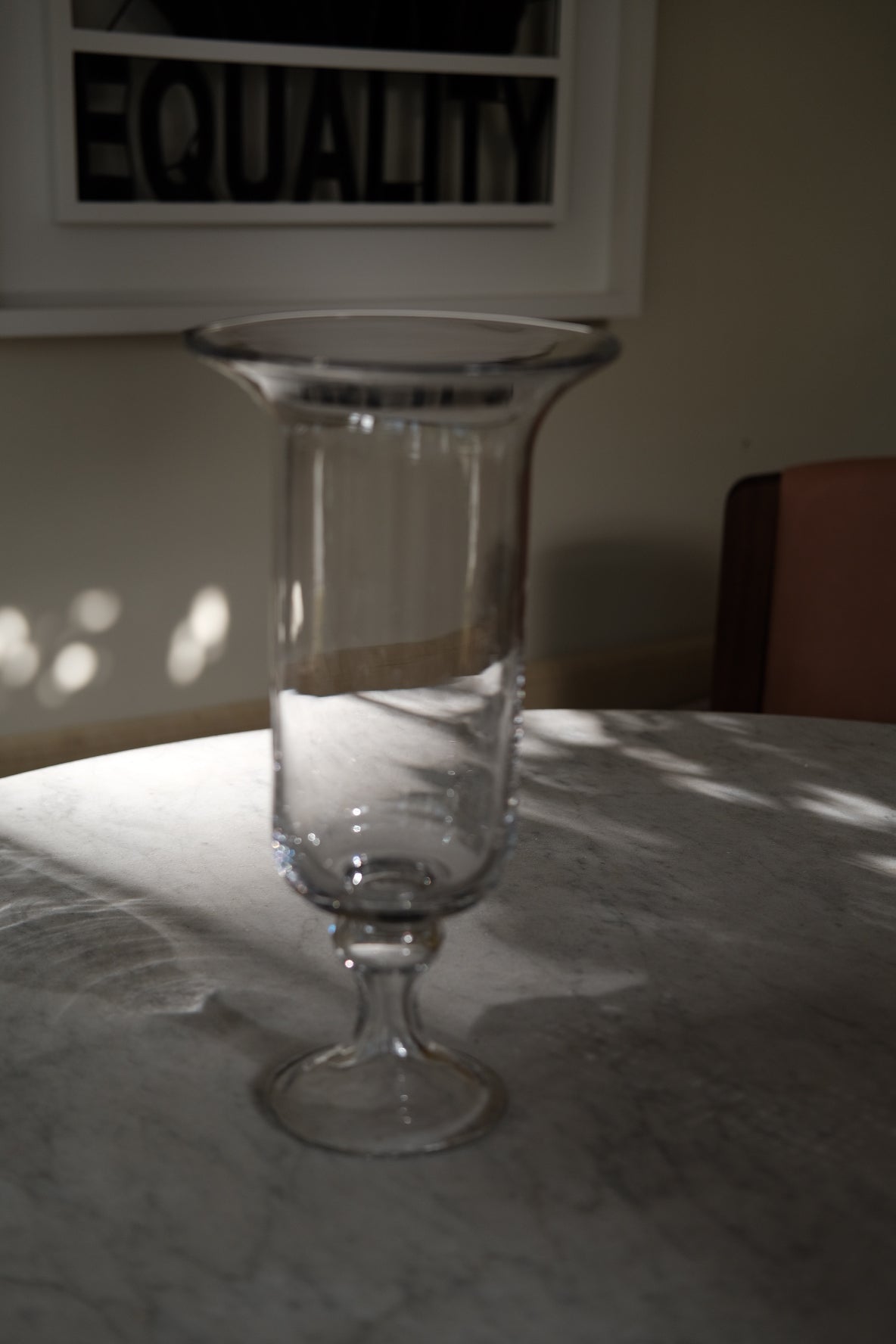 Glass vase • Adelaide • Pedestal