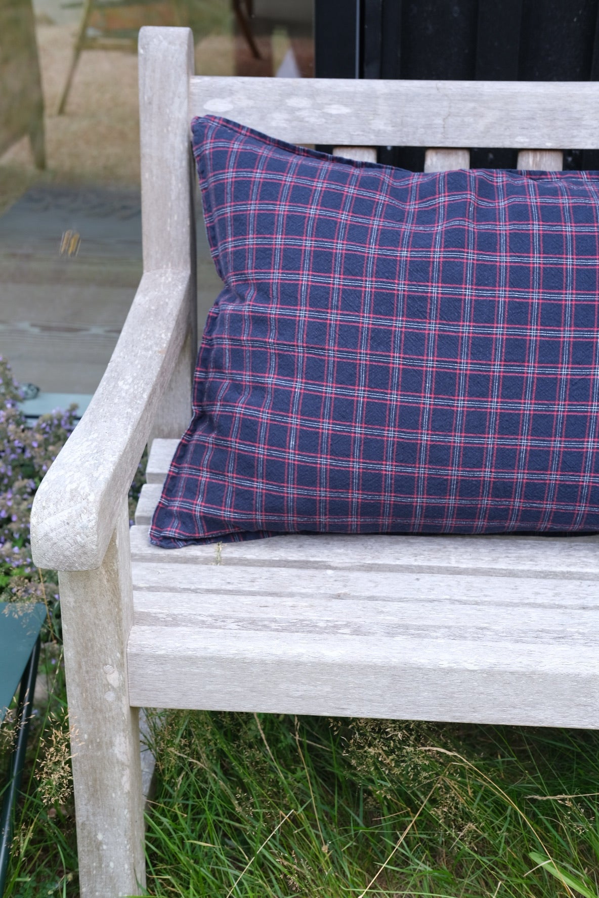 Cushion cover • Linen • 50x70 cm • Red Checkered