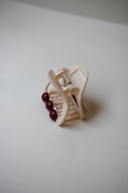 Hårklip • Trekantet hvid med perle