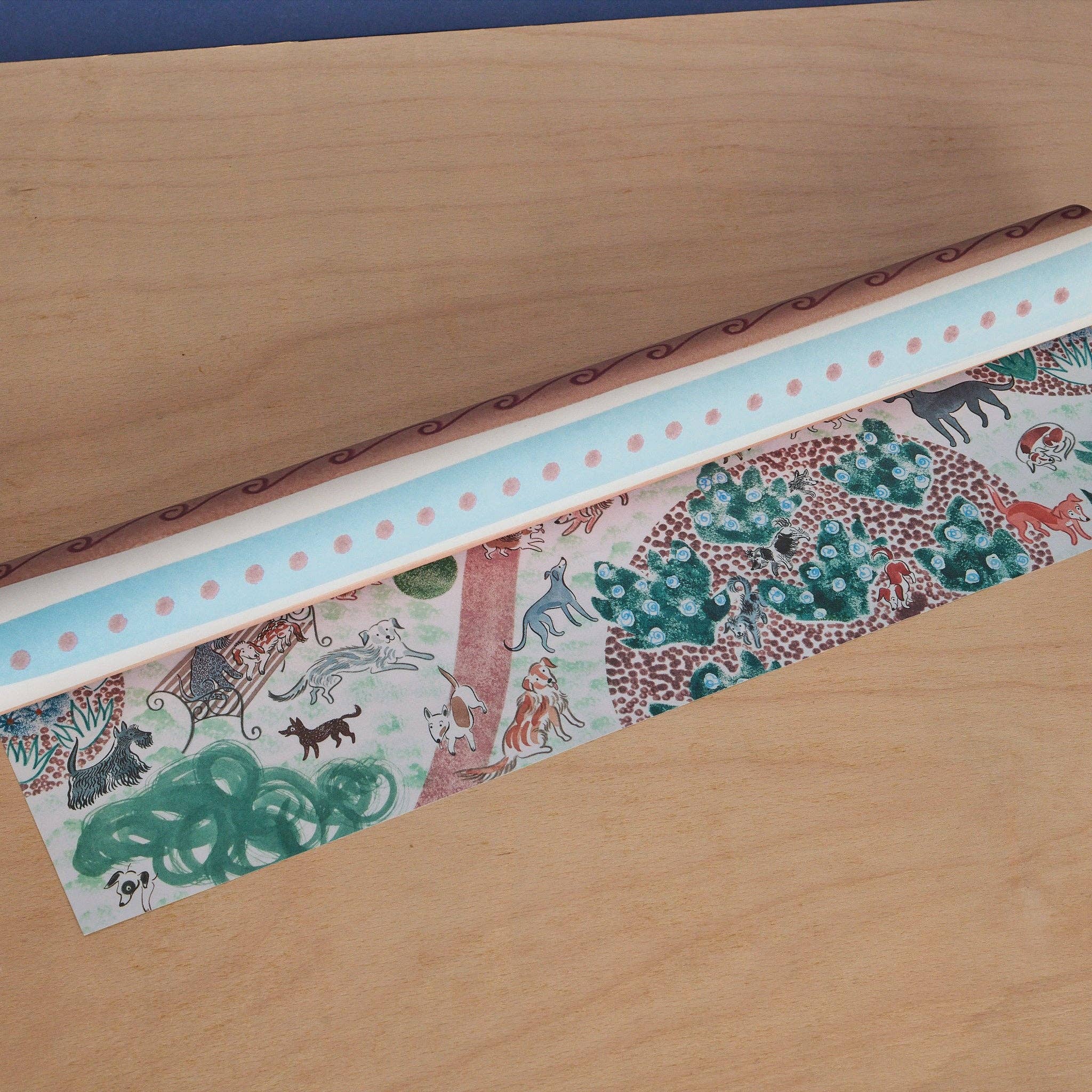 Gavepapir • Dogs In The Park • DORA