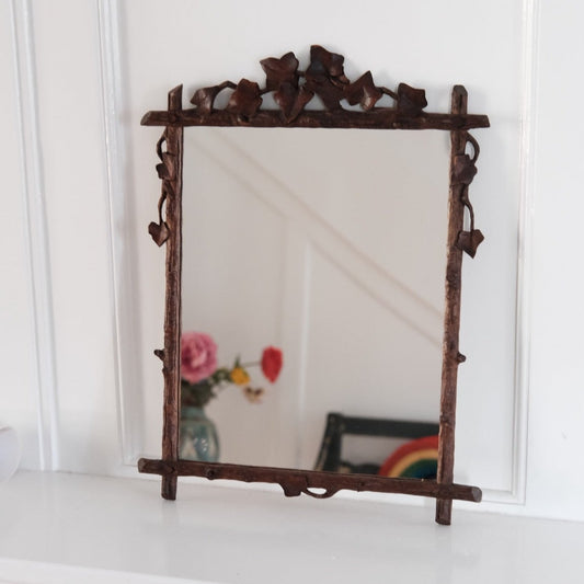 Vintage • Mirror • Wood
