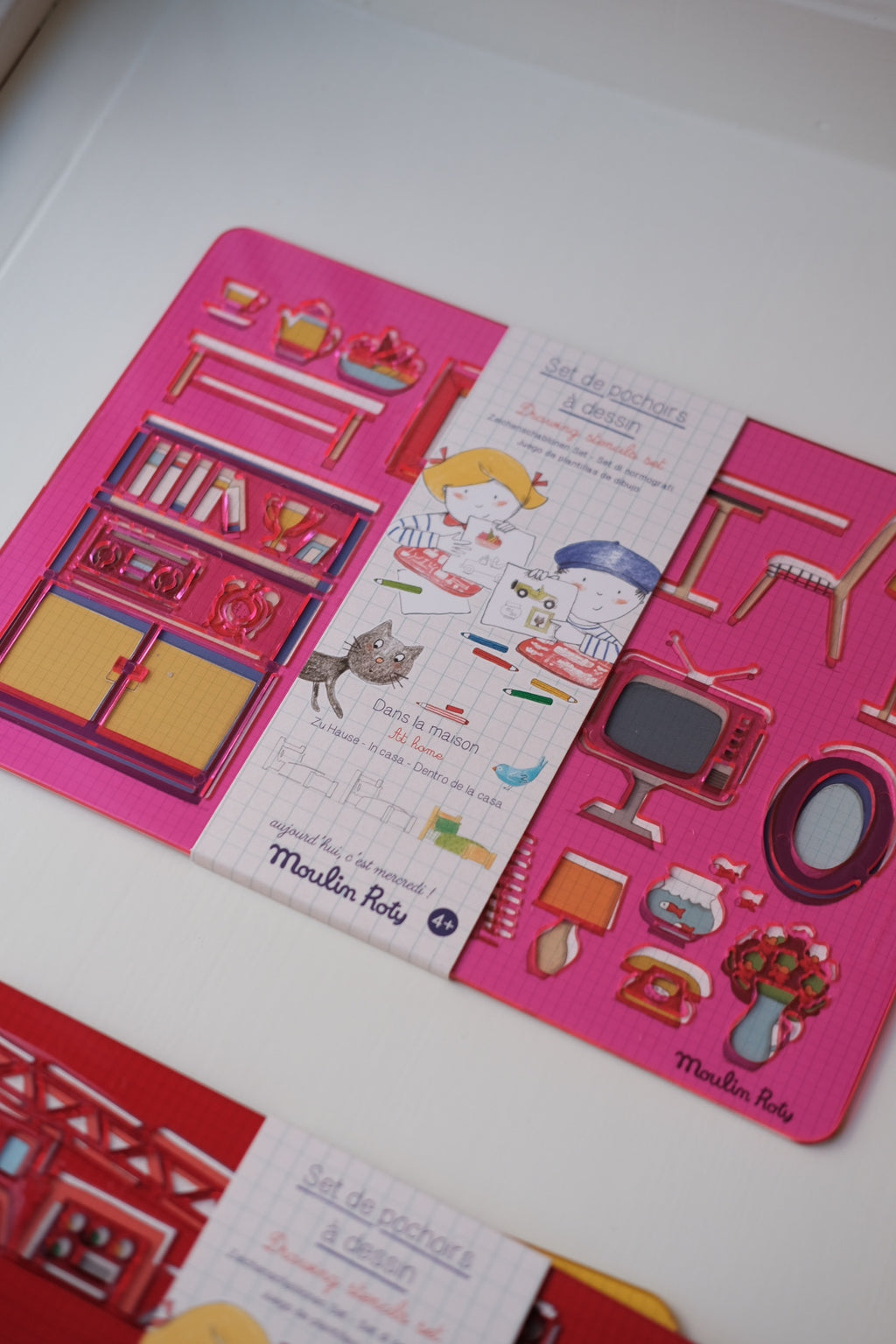 Legetøj • Stencils • Hverdagsliv • Assorteret