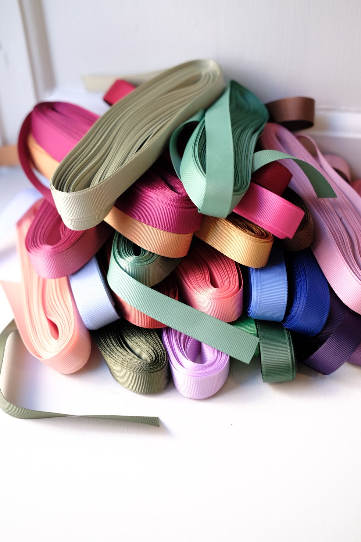 Gift ribbon • 10m • Assorted