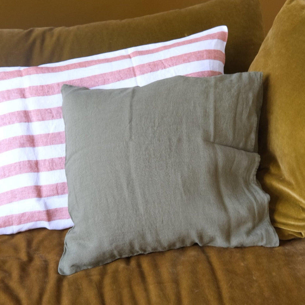 Pudevår • Hør • 50x50 • Vert Mousse • Mosgrøn • DORA