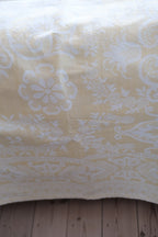 Bedspread • Damask • Woven • Yellow