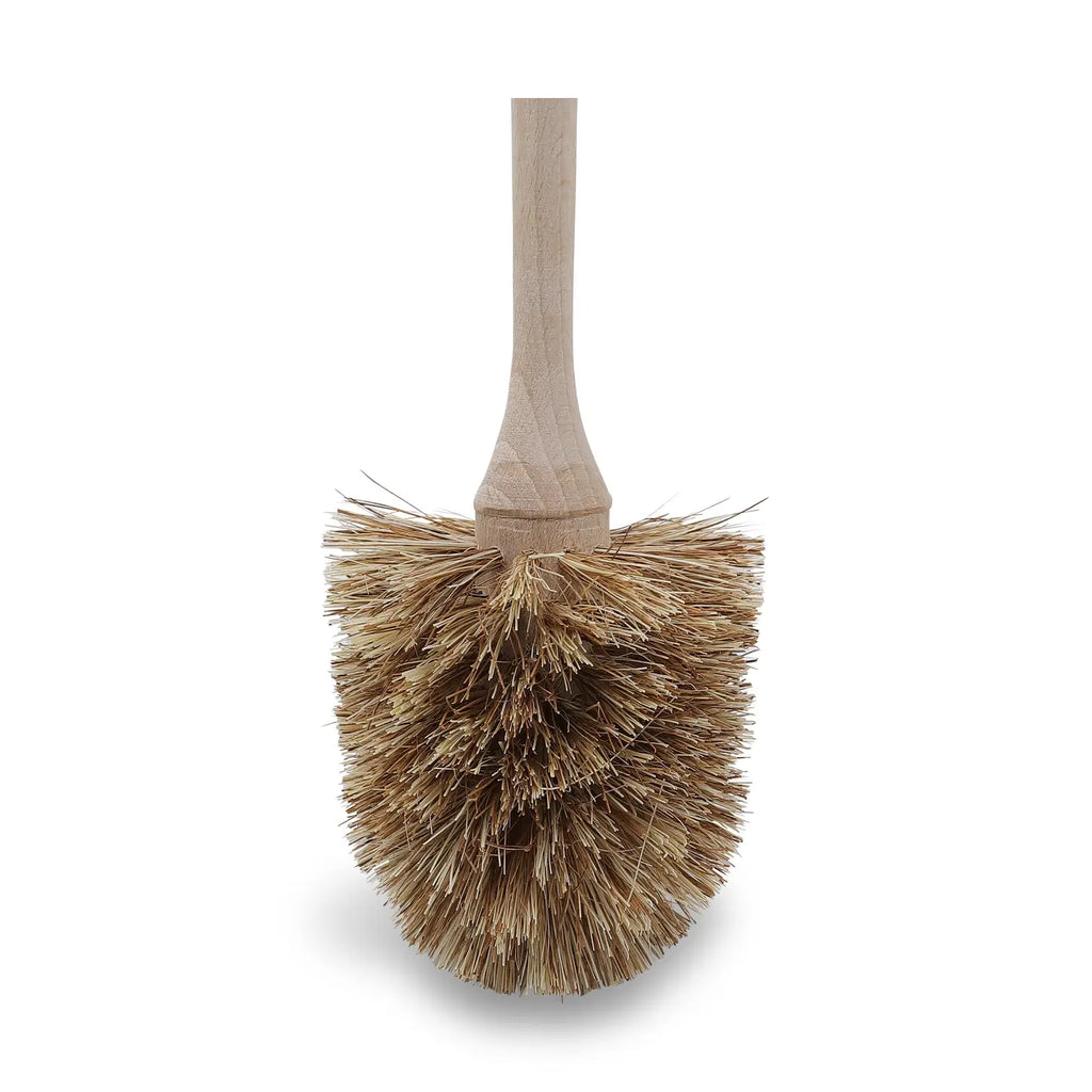 Toilet brush with wooden handle from Iris Hantverk, featuring natural wood bristles and elegant design.