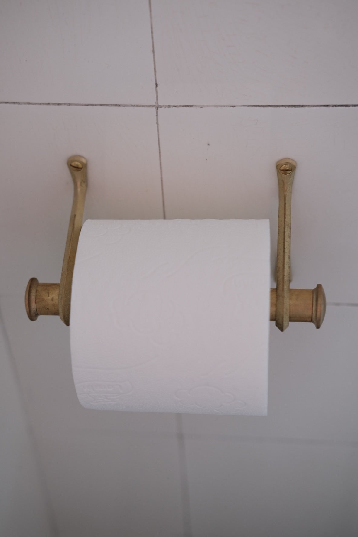 Toiletrulleholder • Håndlavet Messing • DORA