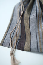Pouch med snøre • Stor • 19 × 22 cm