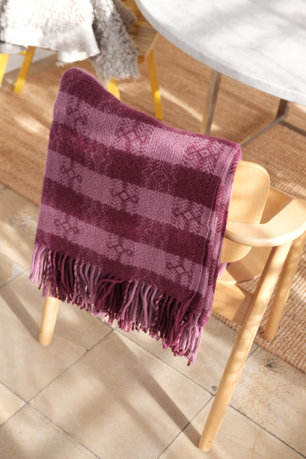 Tweedmill Uldtæppe • Mørkerød & Lyserød • DORA