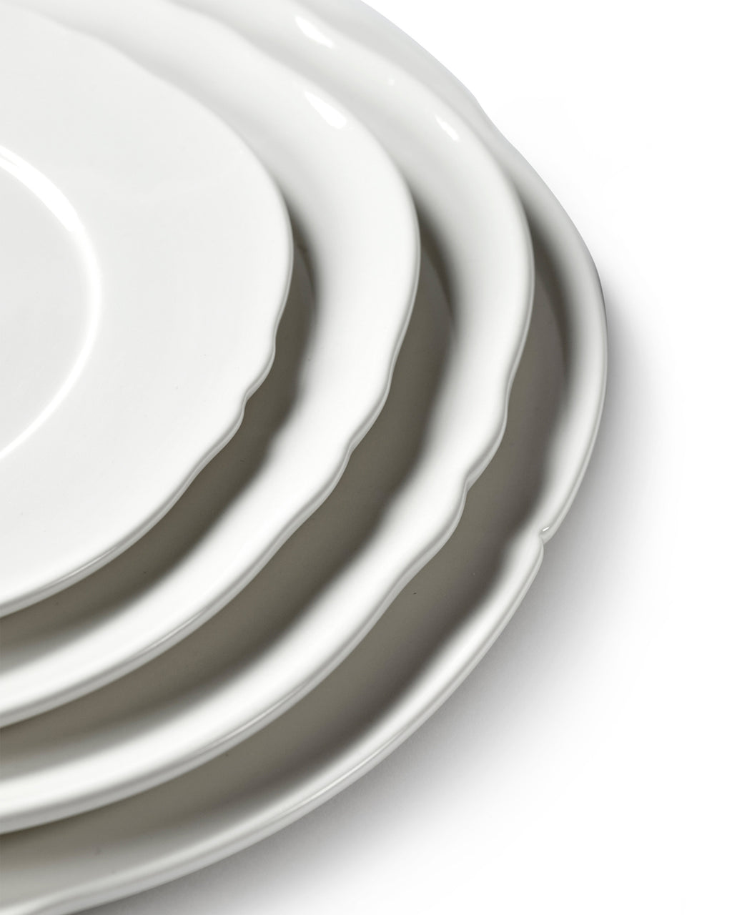 Serax tallerken i silhouette-design, 20 cm, hvid keramik med elegant form, velegnet til servering og dekoration.