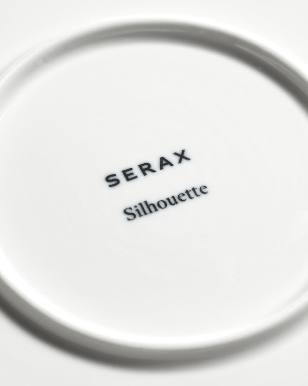 Serax Tallerken i silhuet design, 20 cm, keramisk tallerken med enkel, moderne form.