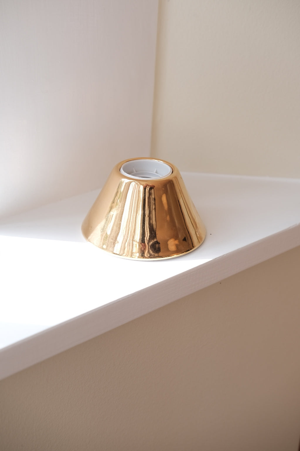 Porcelænslampe • Guldbelagt • DORA