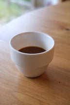 Kop • Acme Taster • Mælkehvid
