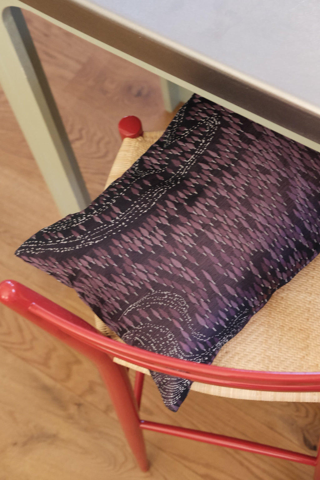 Pude • 30x40 cm • Sacho • Lilla