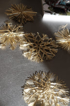 Julepynt • Dekoration • Strå • Guld • 15 cm