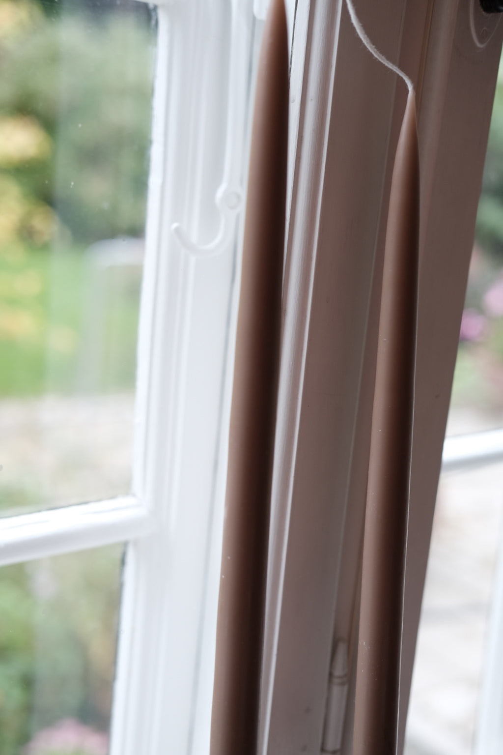 Hand-dipped candles • 45 cm • Nougat