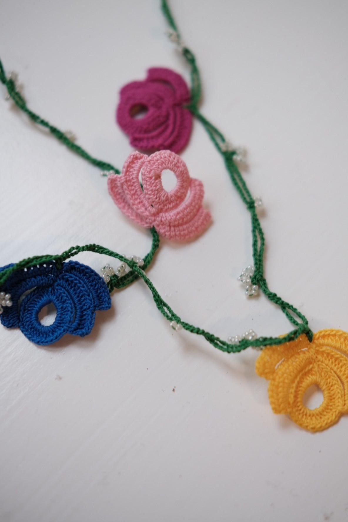 Guirlande • Kniplet • Blomster • Grøn