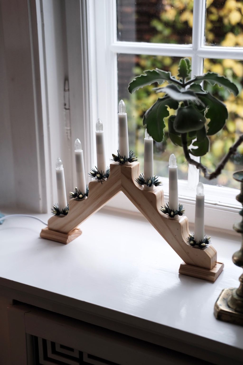 Svensk Julestage • 7 lys • Træ