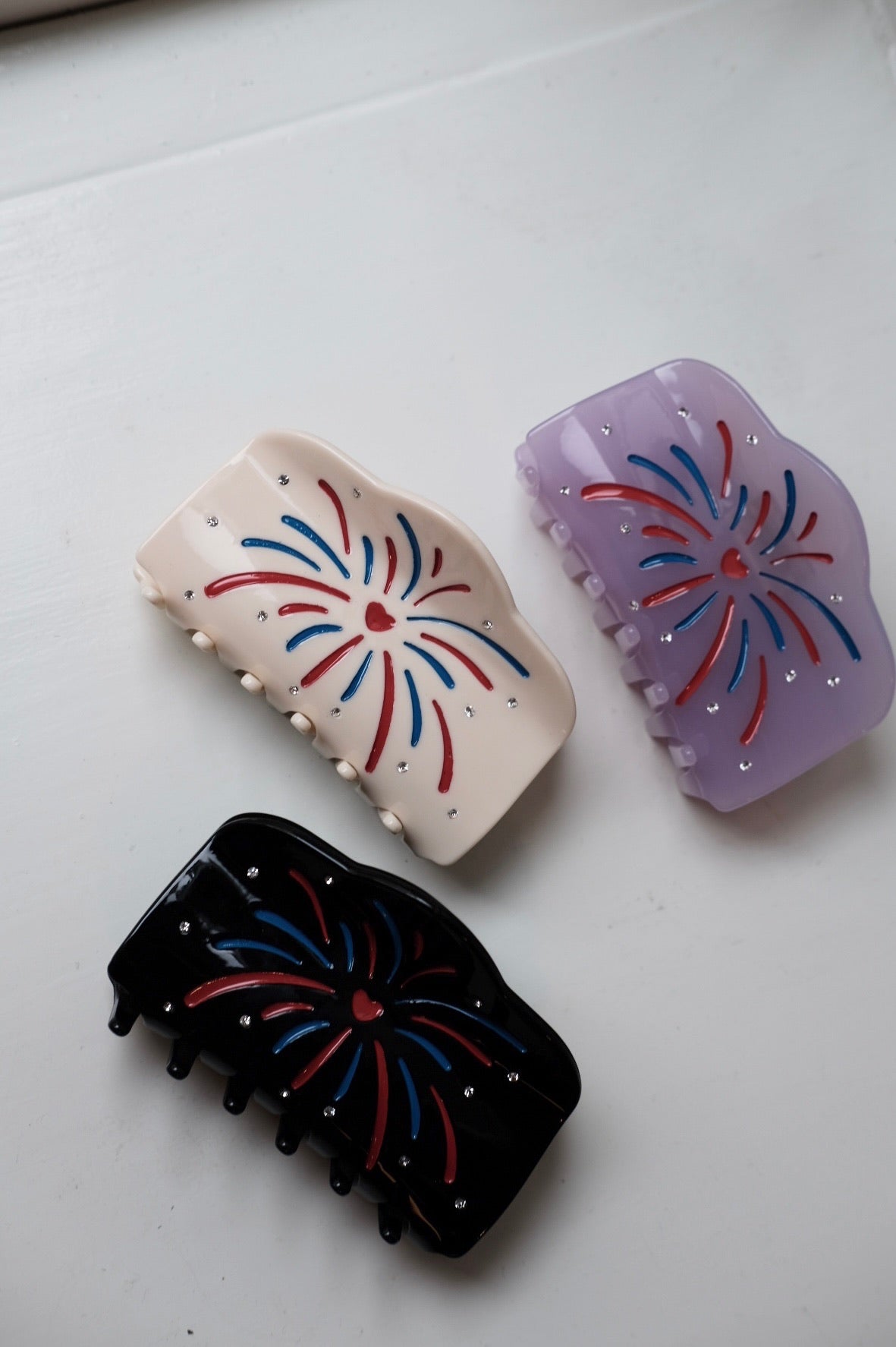 Hårklip • Fyrværkeri • Hvid