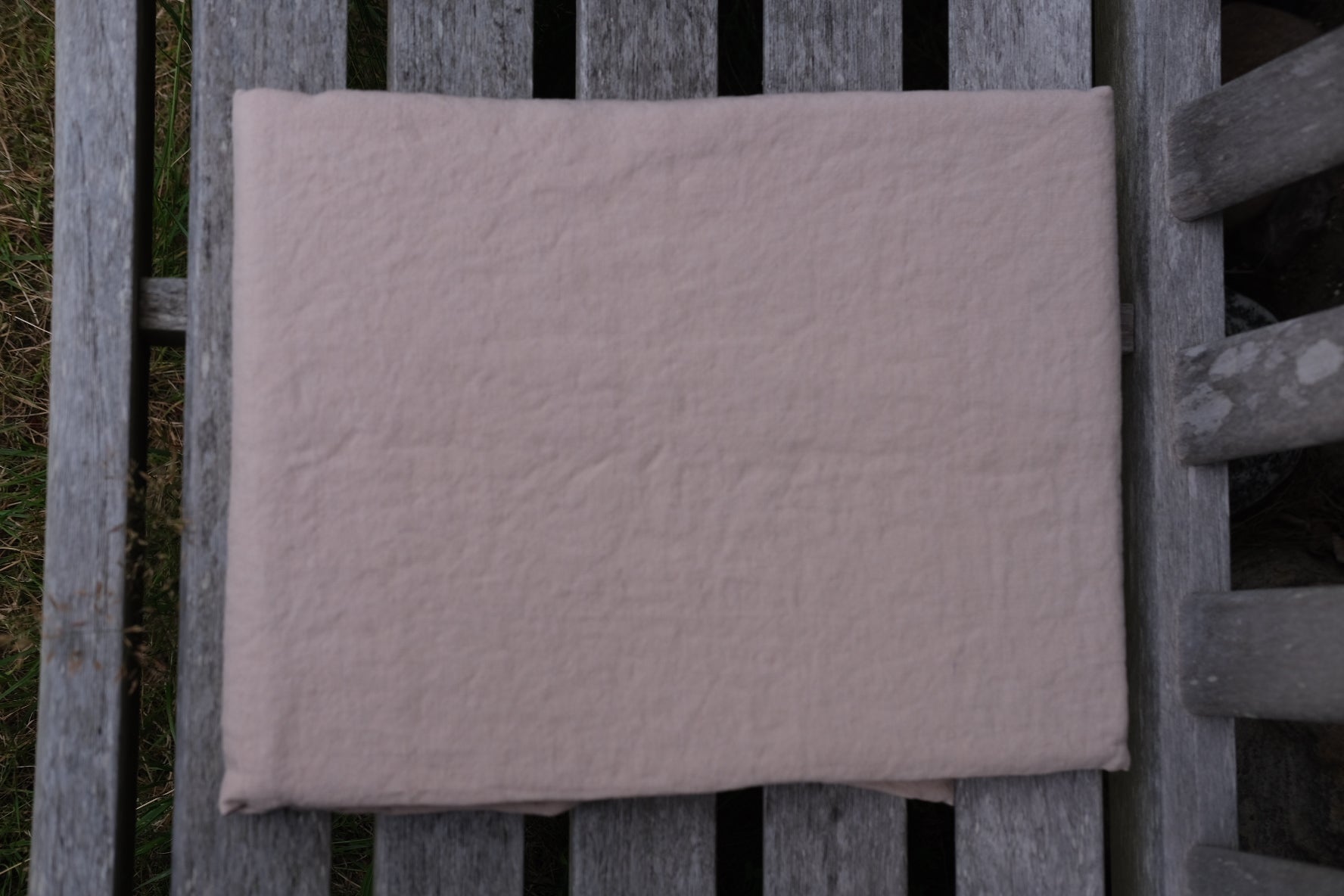 Linen tablecloth • 140 x 200 cm • Linge Particulier
