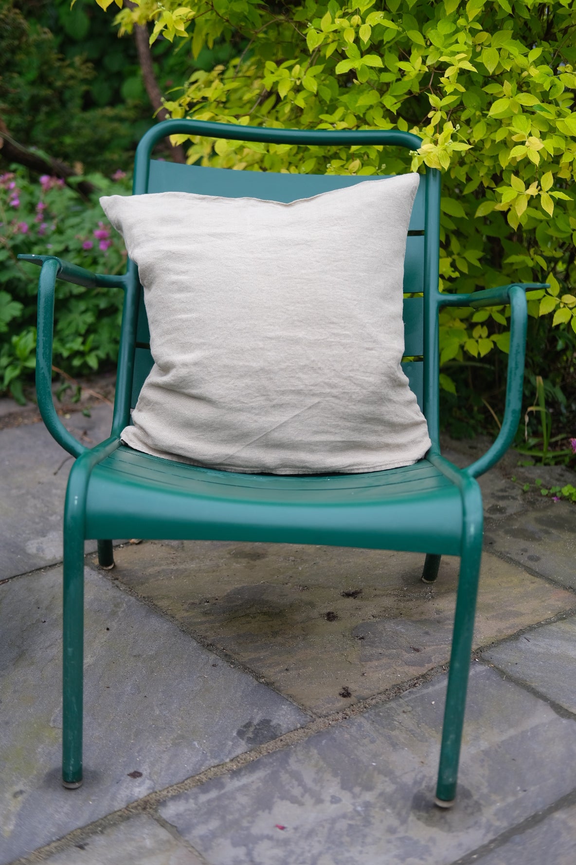 Pillowcase • Linen • Medium • Laurel • Dusty green