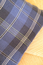 Pudevår • Hør • 30x40 cm • Tartan Highlands • Mørkeblå Tern