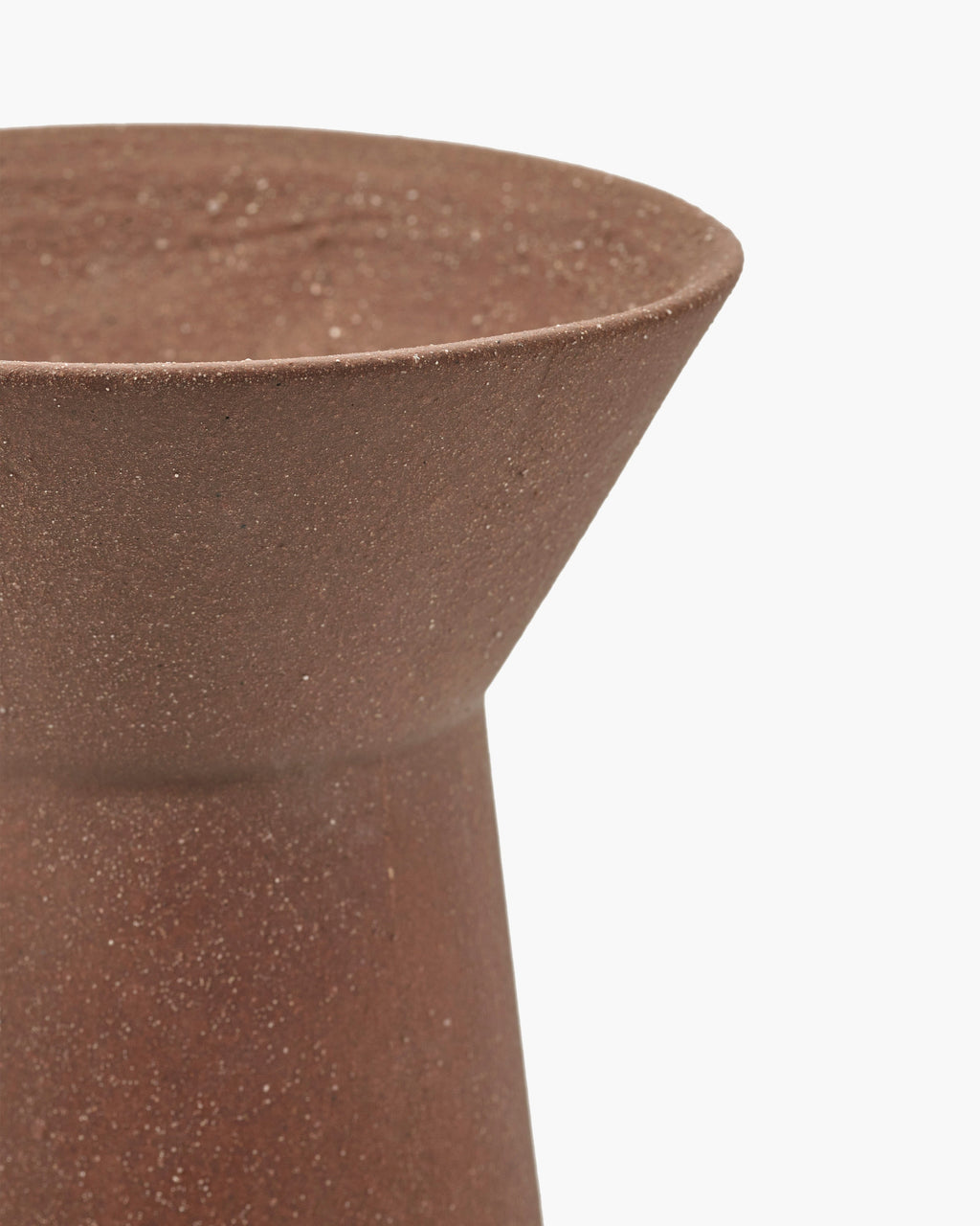 Detalje af Marie-Ann 02 vasens matte overflade