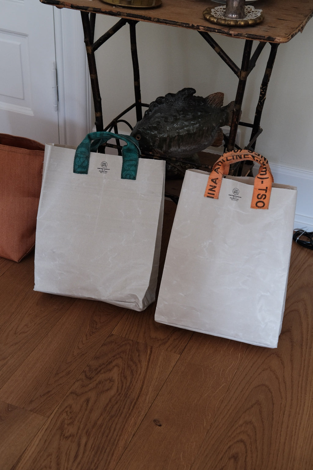 Taske • Plastbelagt Canvas • Assorteret