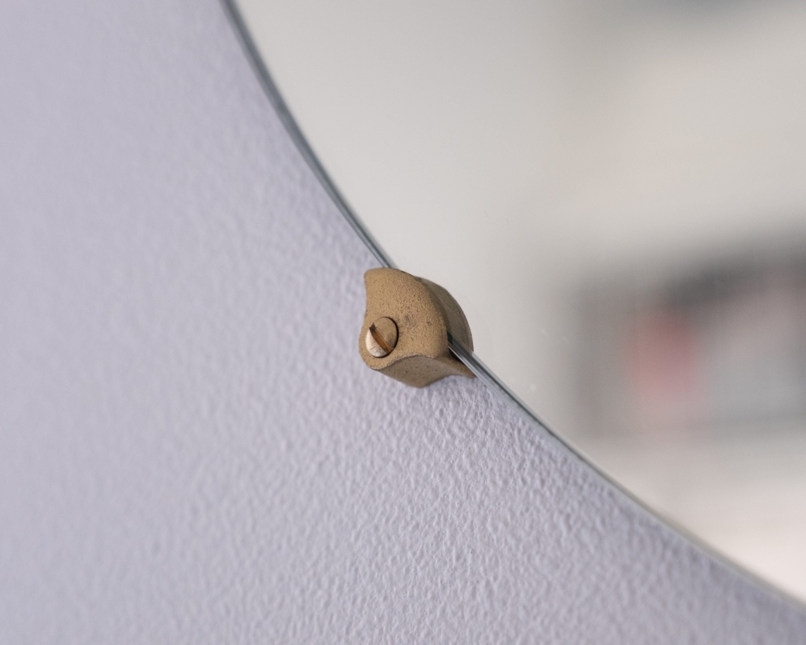 Beslag • Spejlophæng • Messing • 4 stk • DORA