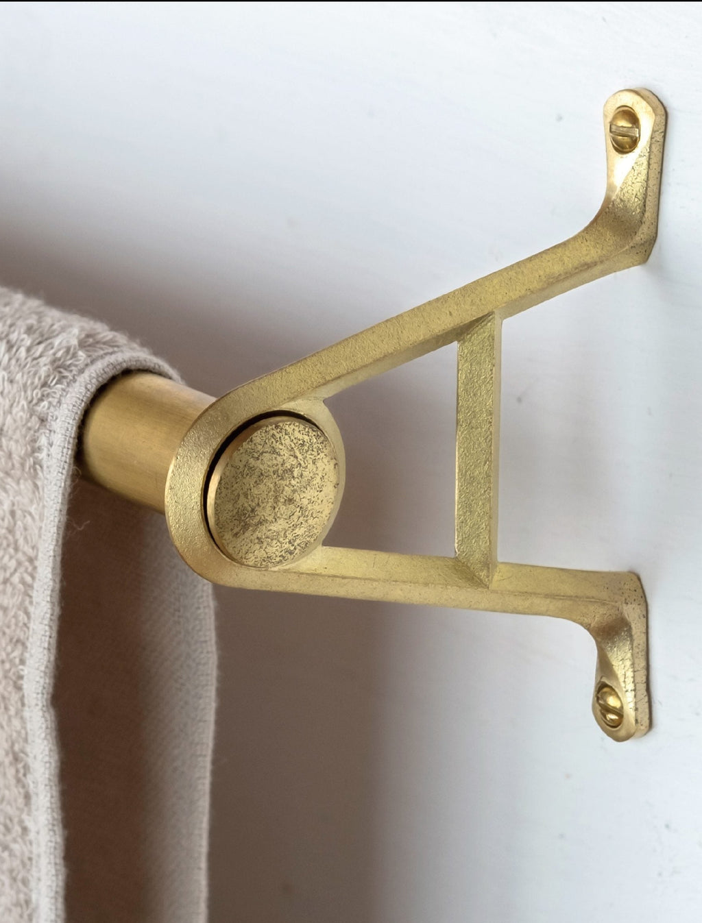 Pole • Handmade Brass • 71 cm • Small