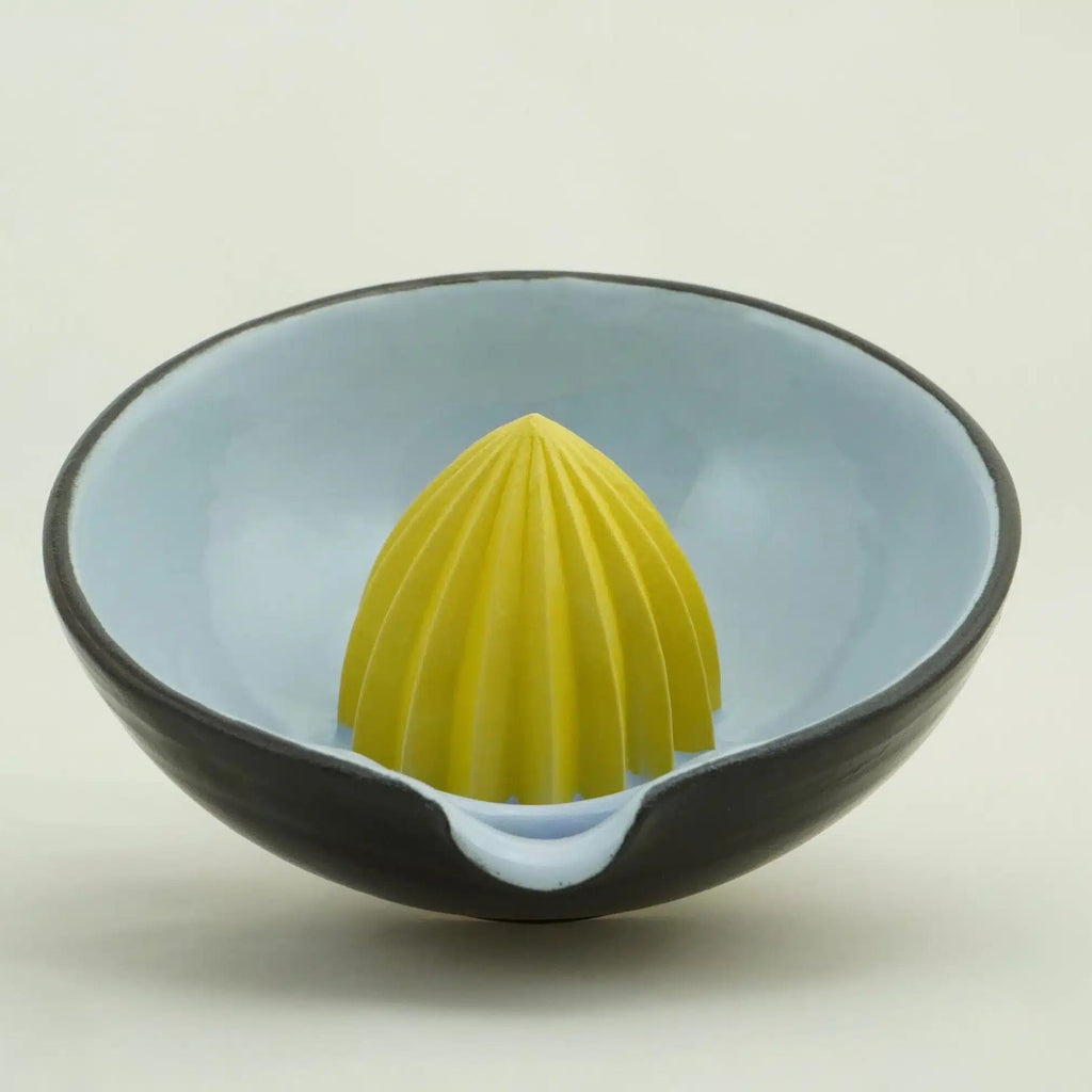 Lemon squeezer • Ceramics