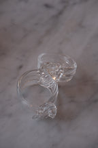Mundblæst glas servietring med blomstedesign, sæt af 2 fra Marqversen Möglich, elegant borddækning.