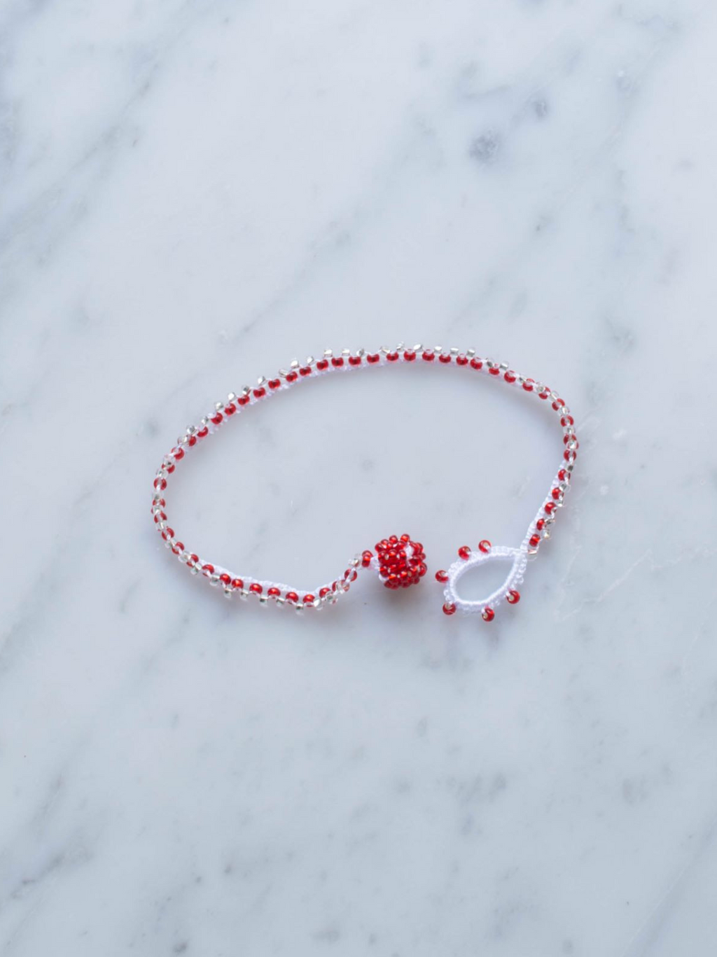 Bracelet • Bobbin lace • Red & white
