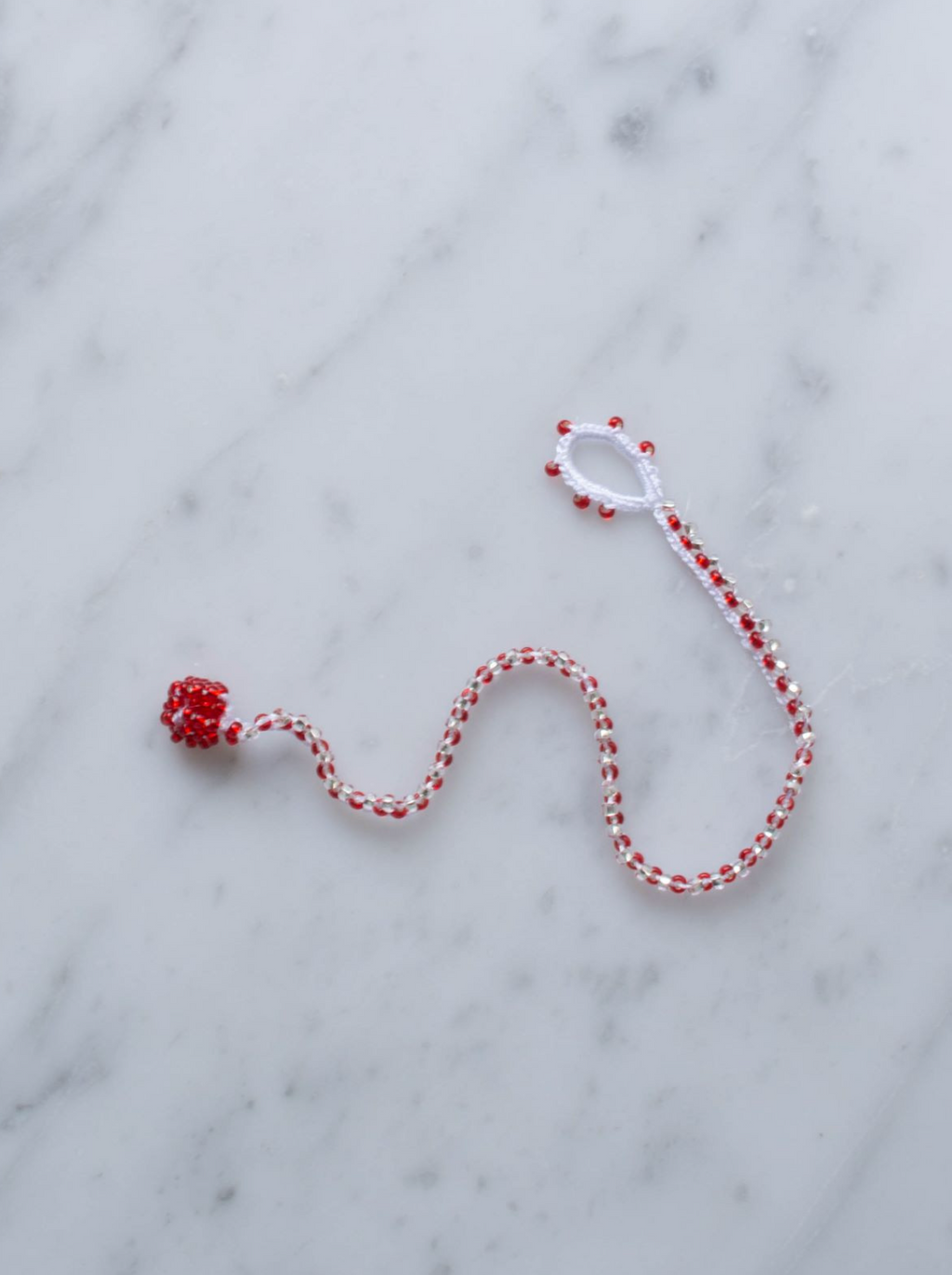Bracelet • Bobbin lace • Red & white