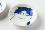 Lille SHICHI-tallerken i porcelæn med Mike-kattemotiv