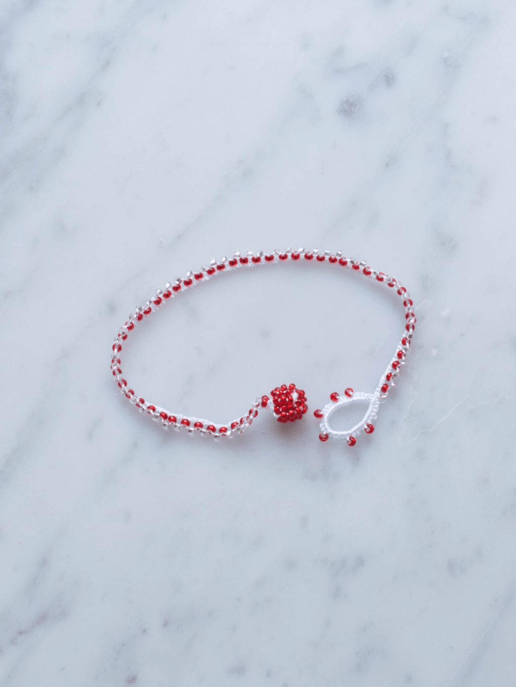 Armbånd • Kniplet • Rød & hvid - DORA