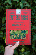 Juleguirlande med kristtorn og vedbend fra East End Press – billede 23 | DORA