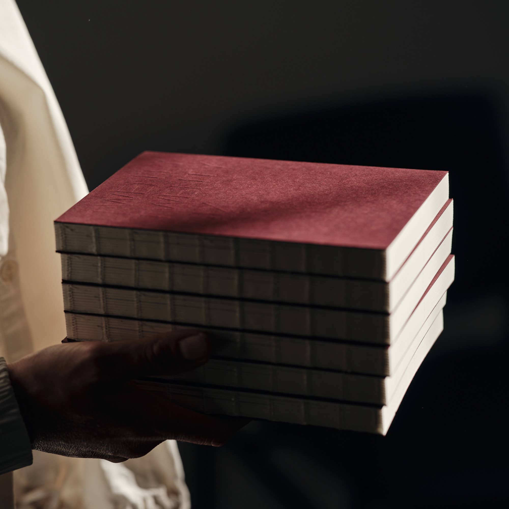 Årskalender • Claret • 2026 • DORA